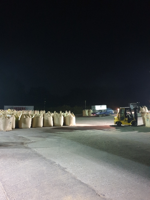 벼 수매 작업 현장 대표 이미지